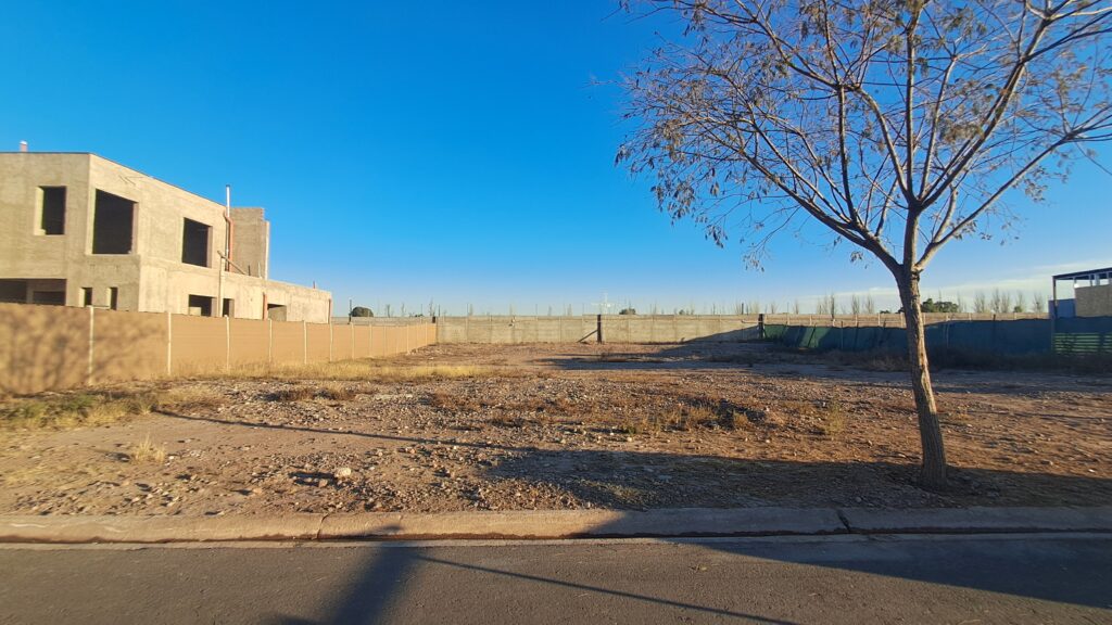 Lote 500 m2 en barrio Alba de Tanqay 1 Lote 500 m2 en barrio Alba de Tanqay - Busco Barrio Privado