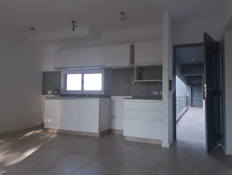 Departamento a la venta en Centro de Godoy Cruz - Busco Barrio Privado