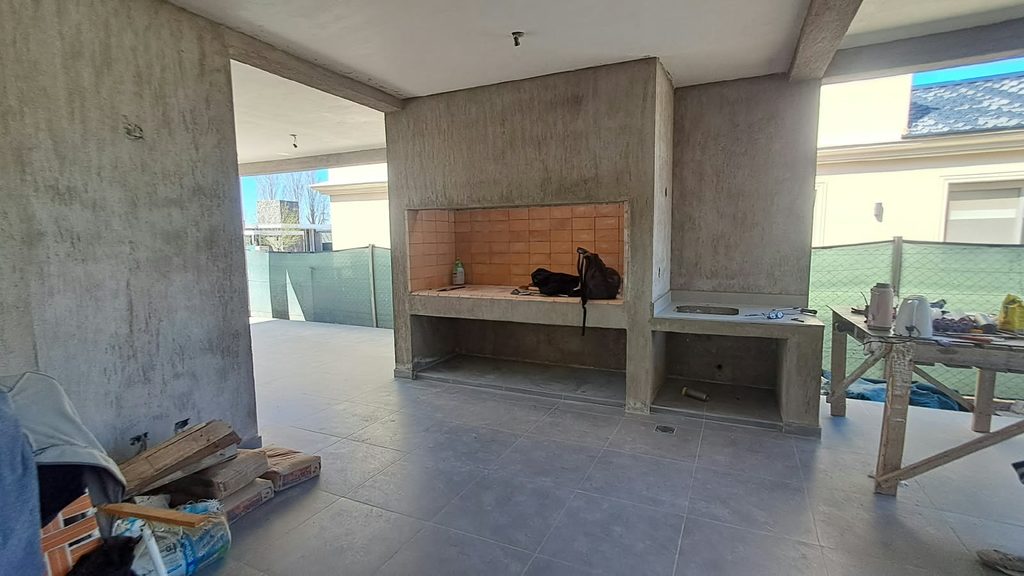 Casa Moderna a Estrenar en Esquina | Lar de Vieytes III 3 Casa Moderna a Estrenar en Esquina | Lar de Vieytes III - Busco Barrio Privado