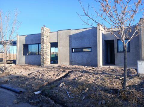 Casa a la venta en barrio La Luisa - Busco Barrio Privado