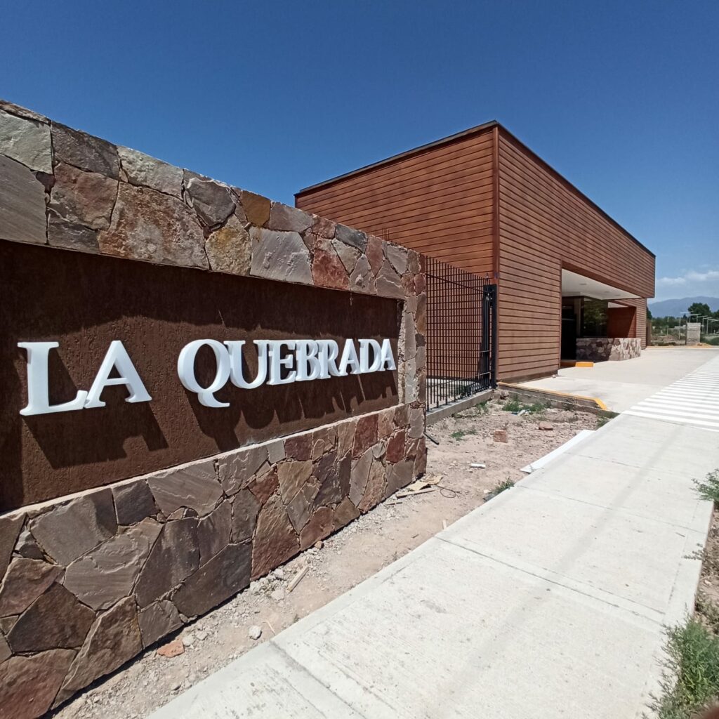 La Quebrada - Se vende lote de 300 m2 en manzana central! - Busco Barrio Privado
