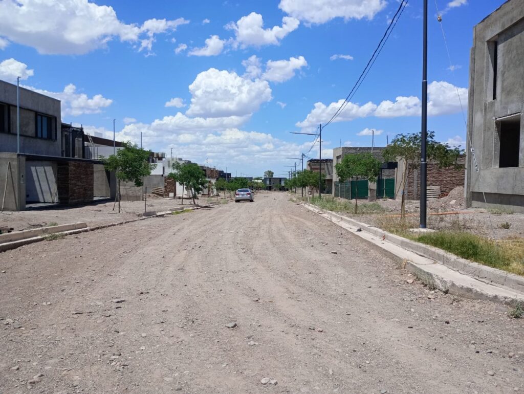 Lotes 300 m2 a la venta en Las Acacias - Busco Barrio Privado