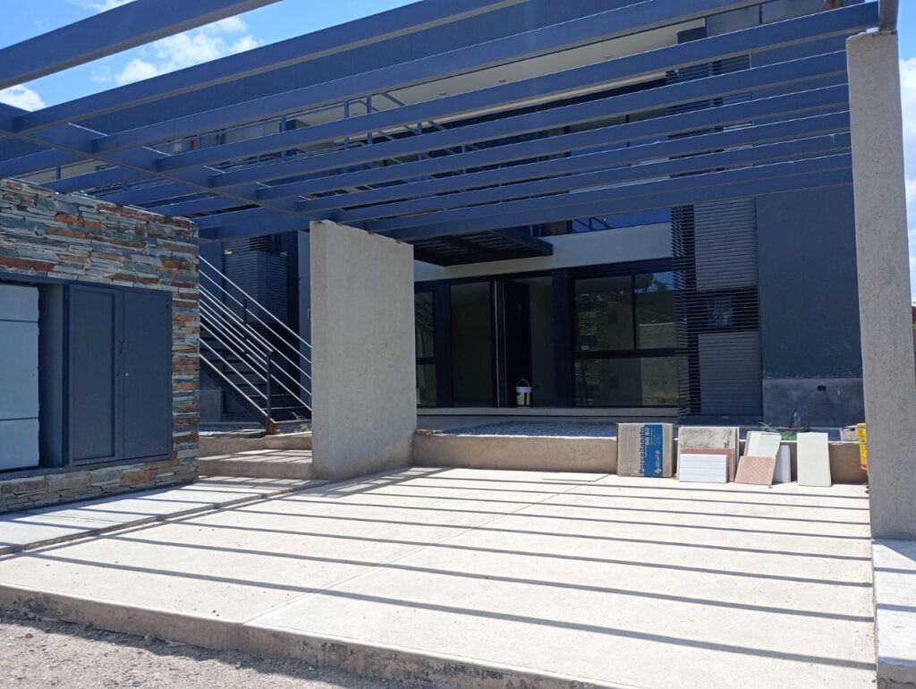 Departamentos 2 dorm en barrio privado Las Acacias - Busco Barrio Privado